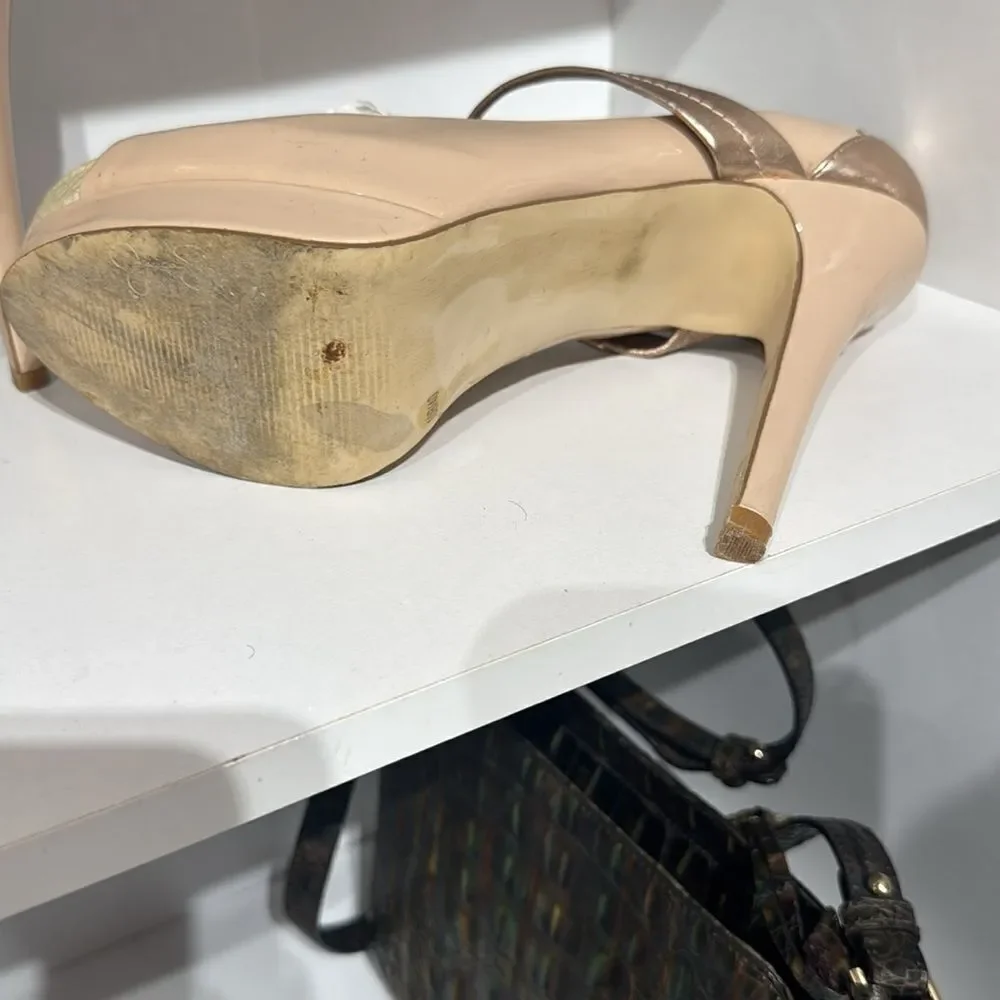 Jessica Simpson Nude Peep-Toe Platform Heels